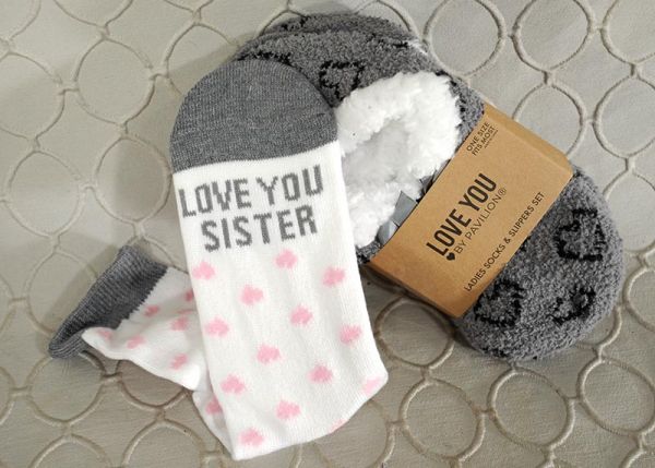 Ladies Socks & Slippers Set - Sister #GI1650