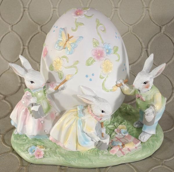 3 Bunnies Painting Easter Egg  #GI1764