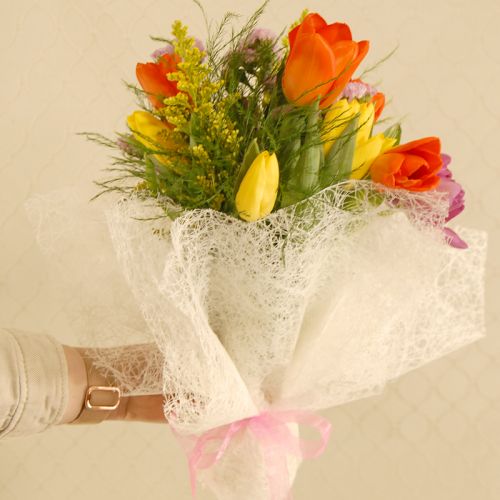 Small Gathered Tulips (loose)