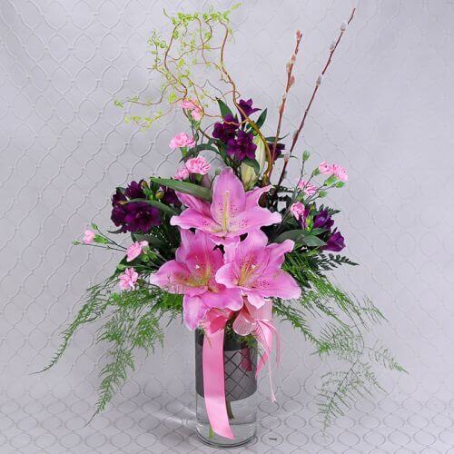 Roberts Floral & Gift Bismarck Florist & Flower Delivery