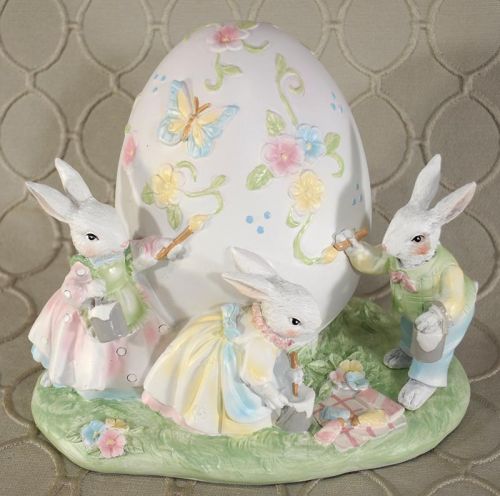 3 Bunnies Painting Easter Egg  #GI1764