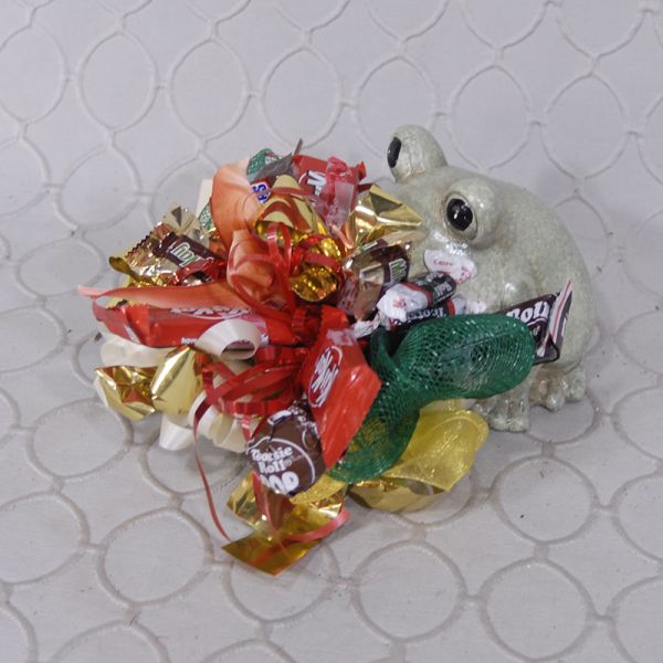 Candy Arrangement #1791  (frog)