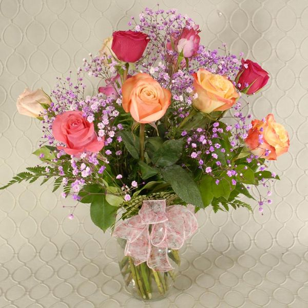 Dozen Mixed Colored Roses With Babies Breath 