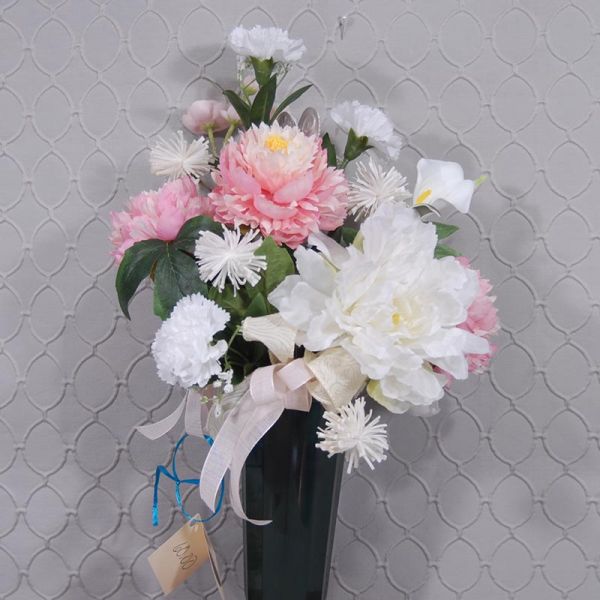Memorial Cemetery Arrangement #1612