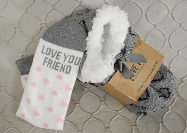 Ladies Socks & Slippers Set - Friend  #GI1653