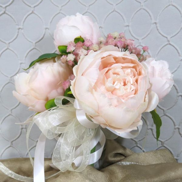 Prom Hand Tie Arrangement #1568